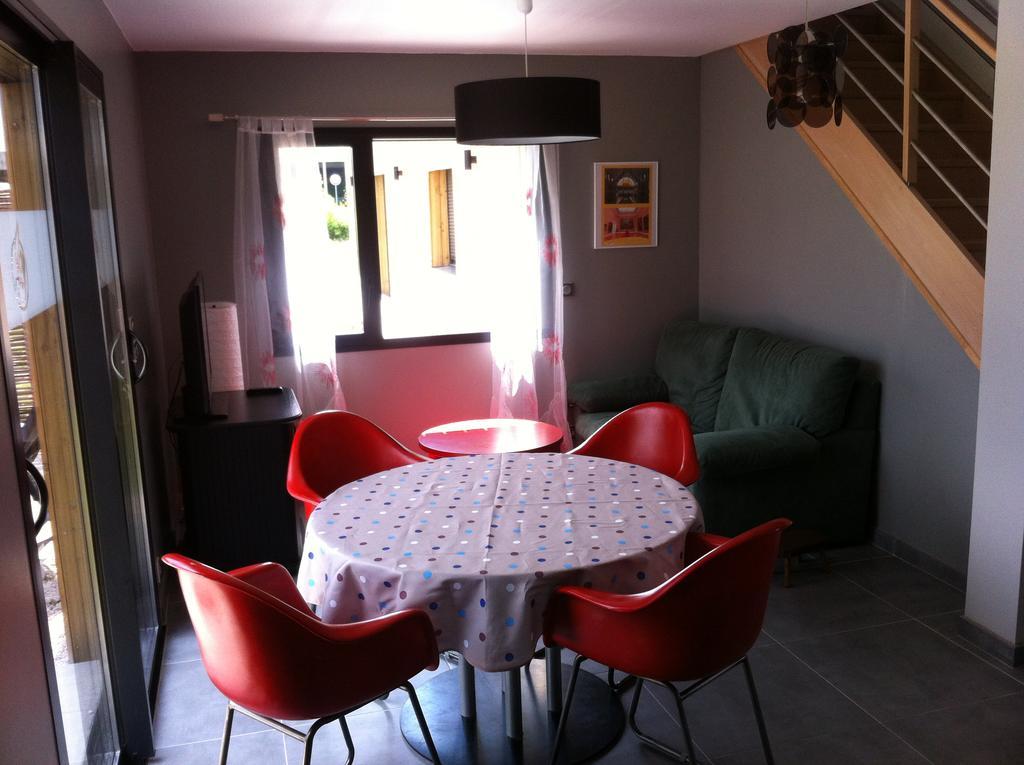 Gîte Noir Lapin Lesquin Exterior foto